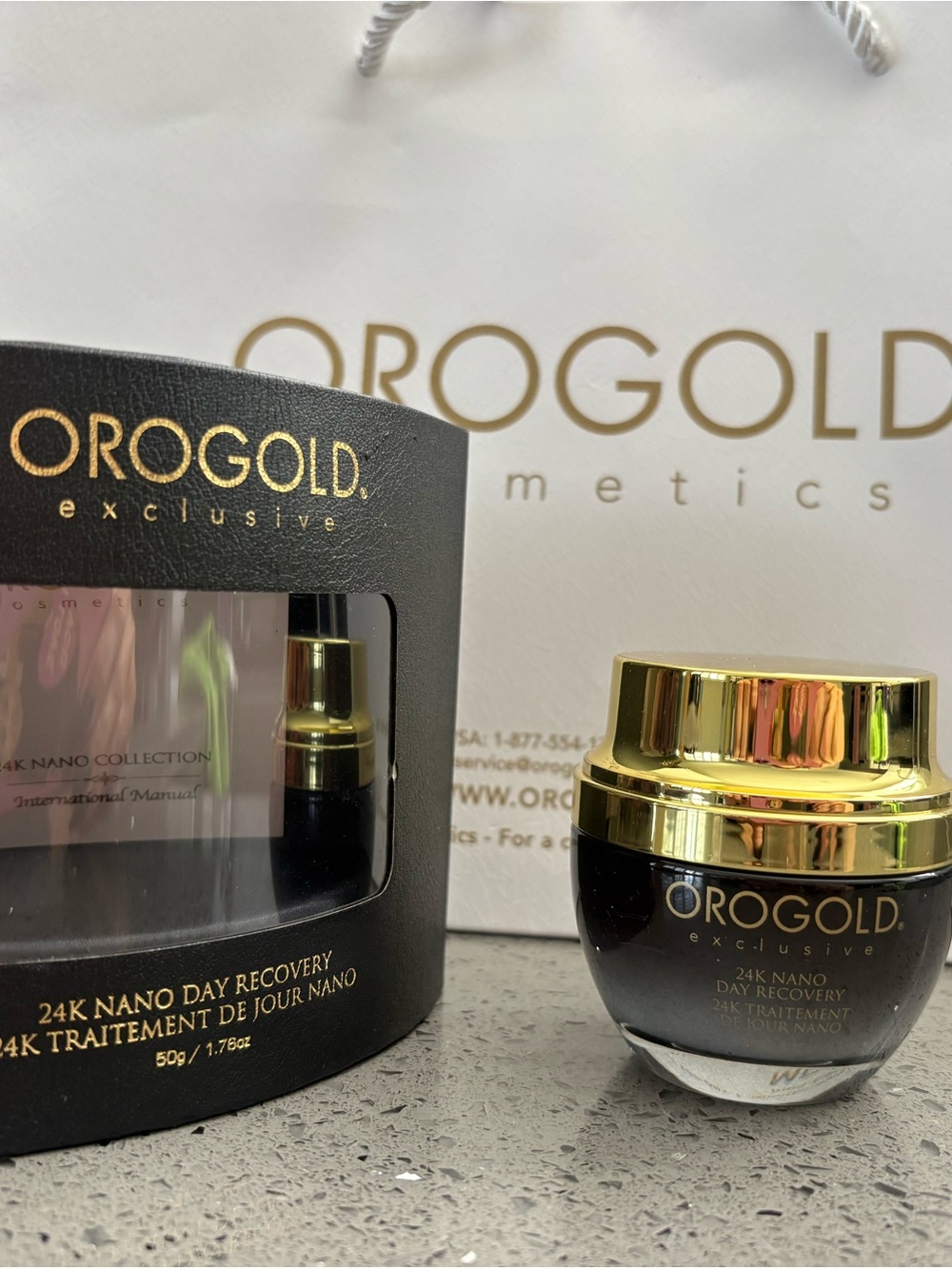 OROGOLD 24K Nano Day Recovery Moisturizer - Gold & Black